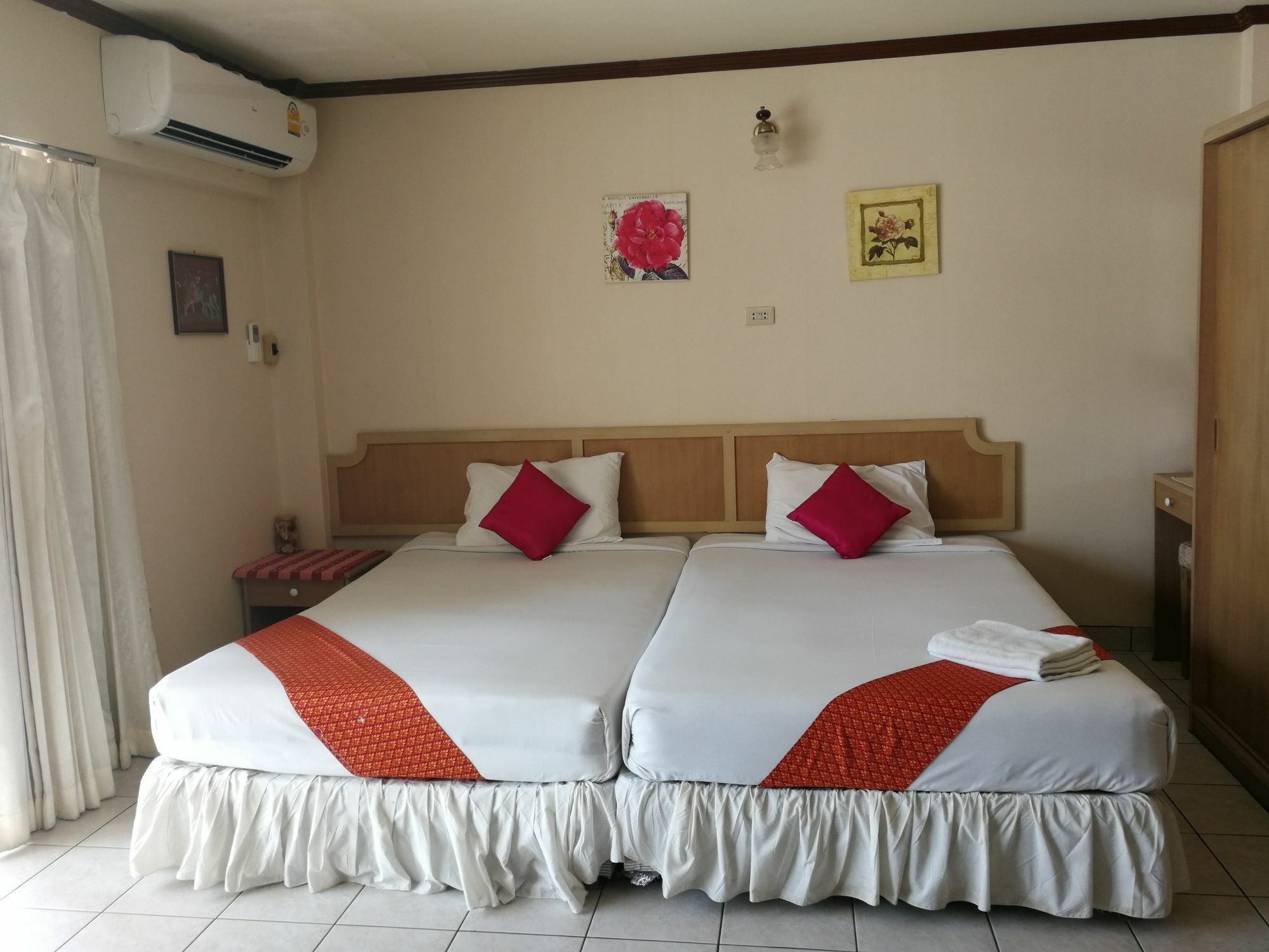Sm Beach Side Place Hua Hin Exterior photo